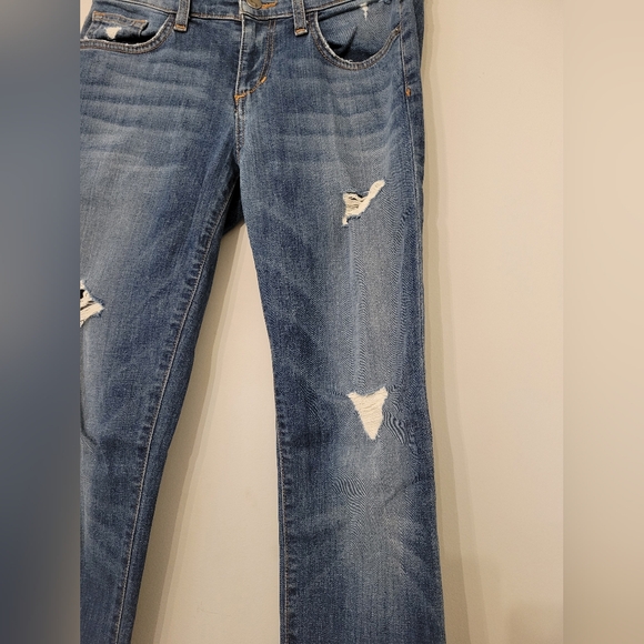 Joe's Medium Wash Jeans - Picture 4 of 10